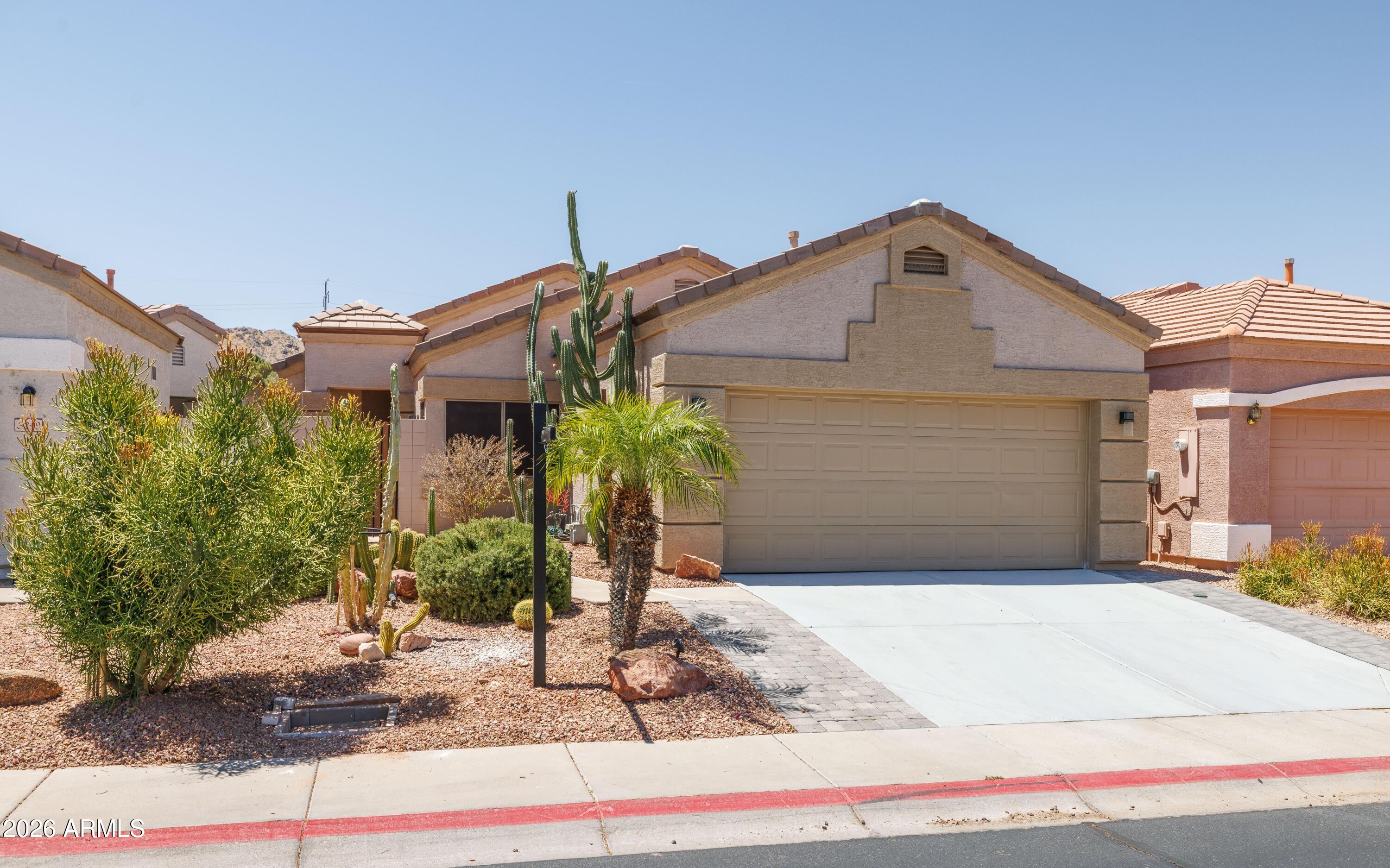 3247 East Fremont Road Phoenix, AZ 85042 - Photo 2 of 33