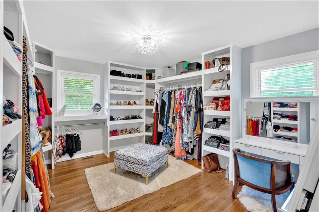 2 Milam Street Cartersville, GA 30120 - Photo 29 of 57 a living room with furniture and a window