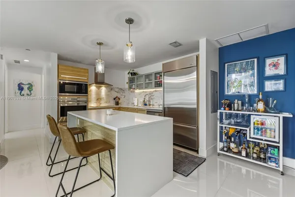 $874,500 | 2020 North Bayshore Drive, Unit TH103, Miami, FL 33137