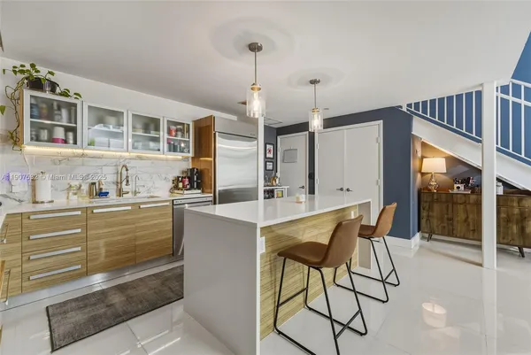 $874,500 | 2020 North Bayshore Drive, Unit TH103, Miami, FL 33137