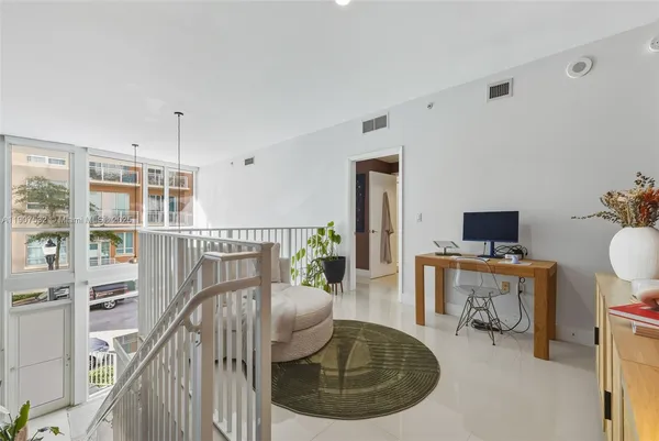 $874,500 | 2020 North Bayshore Drive, Unit TH103, Miami, FL 33137