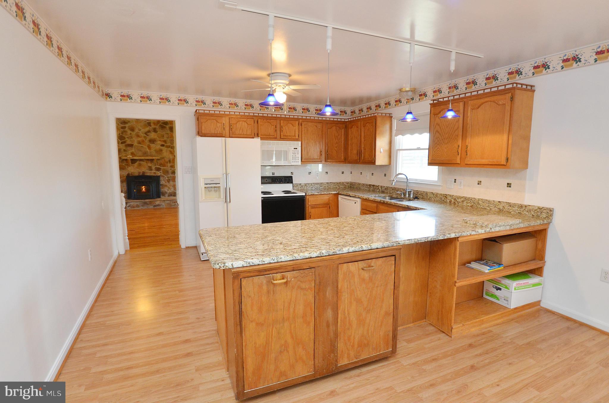 345 Quail Run Road Summit Point, WV 25446 - Photo 5 of 30 Kitchen