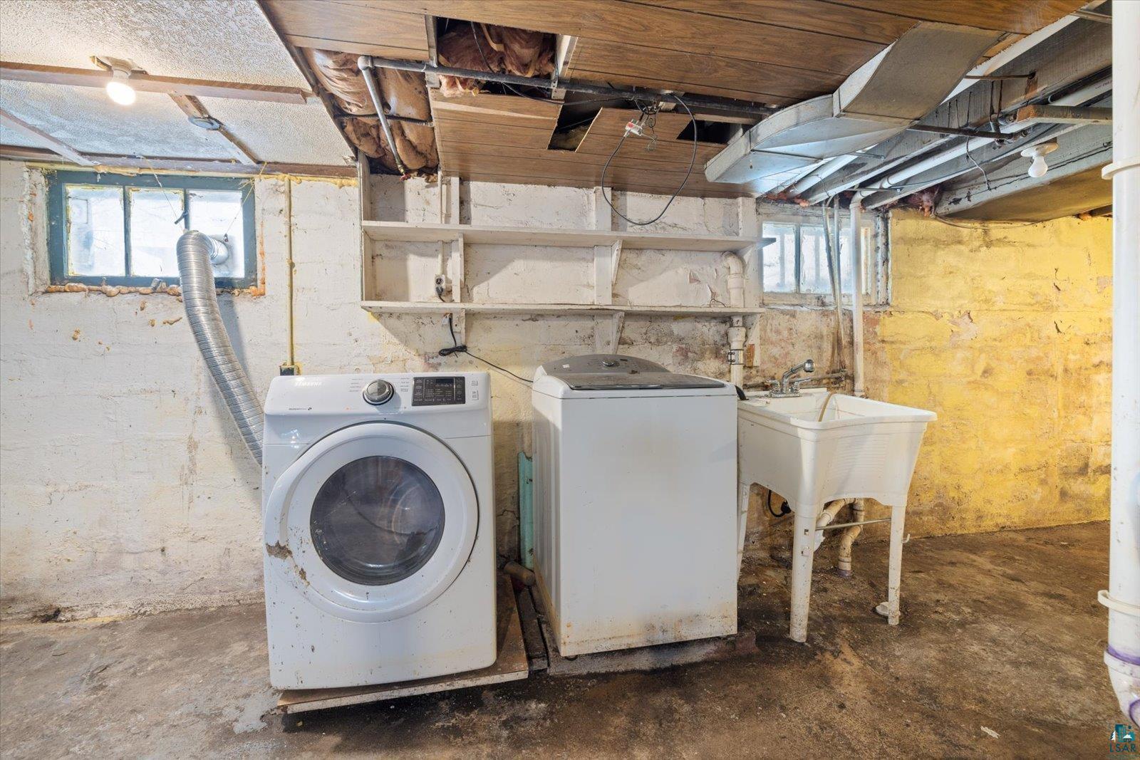 701 East 11th Street Duluth, MN 55805 - Photo 23 of 28