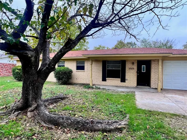 $1,700 | 3505 Northpark Drive, Corsicana, TX 75110