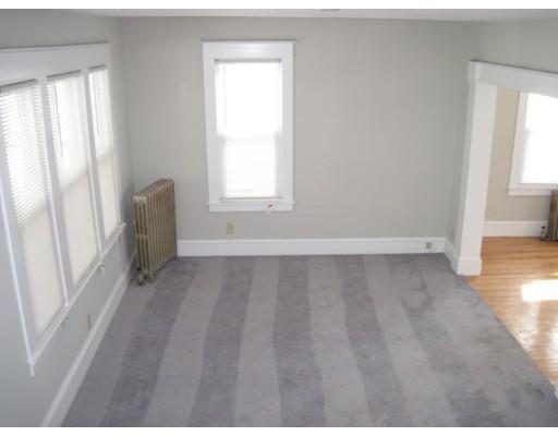 38 Chilson Street Springfield, MA 01118 - Photo 5 of 18 Gallery Image 5