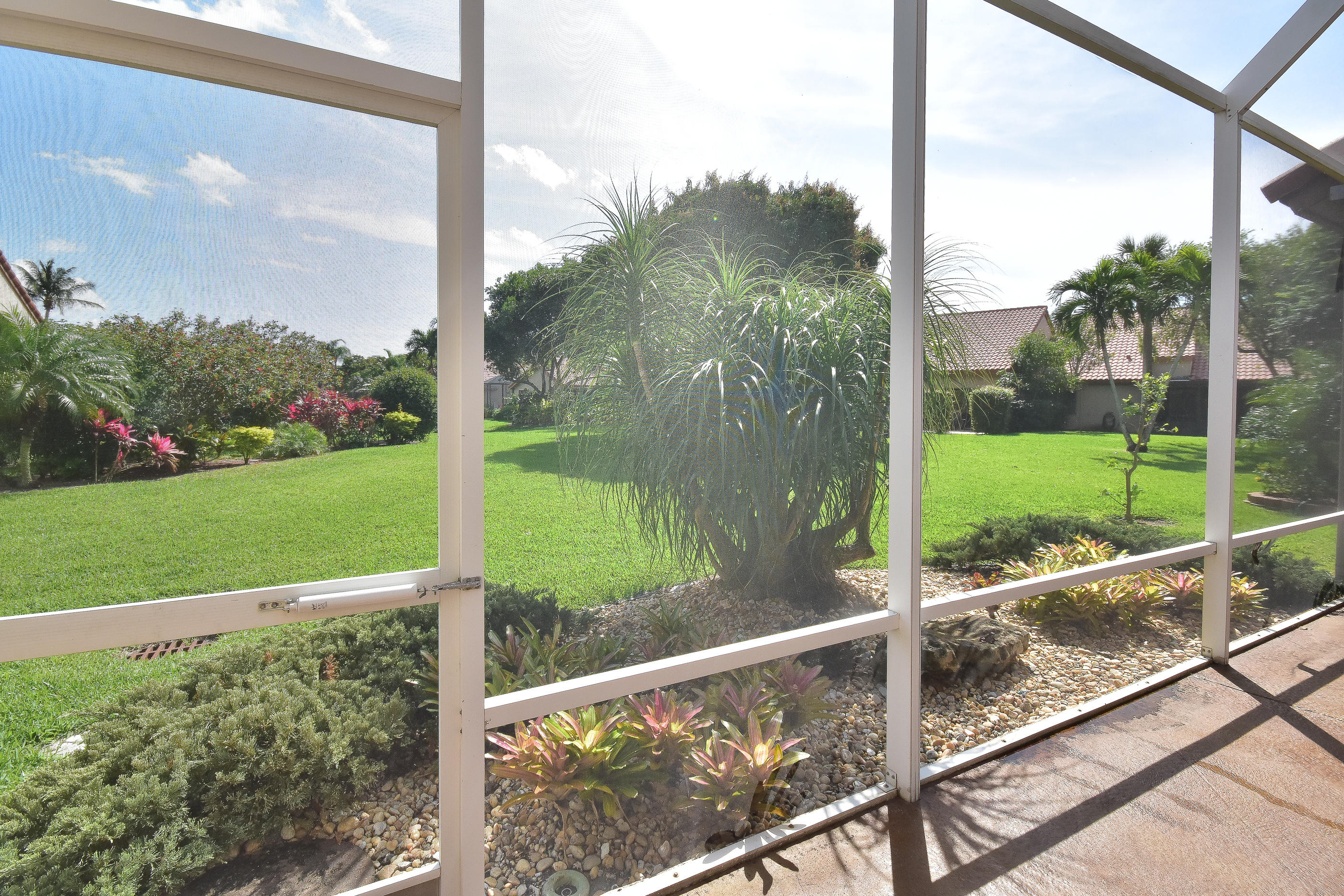 23403 Water Circle Boca Raton, FL 33486 - Photo 37 of 42 View to the Backyard