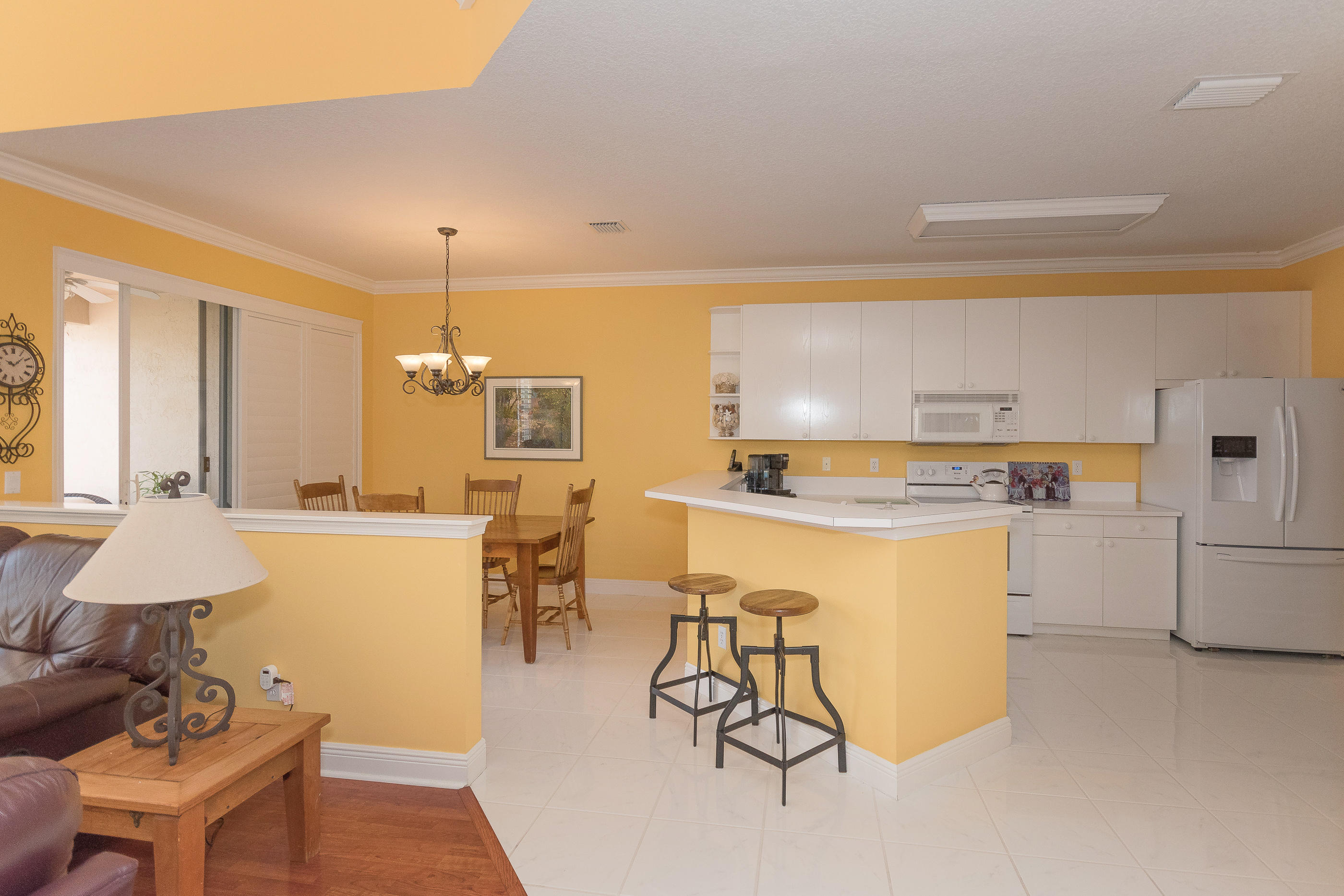 23403 Water Circle Boca Raton, FL 33486 - Photo 9 of 42 Living/Dining/Kitchen