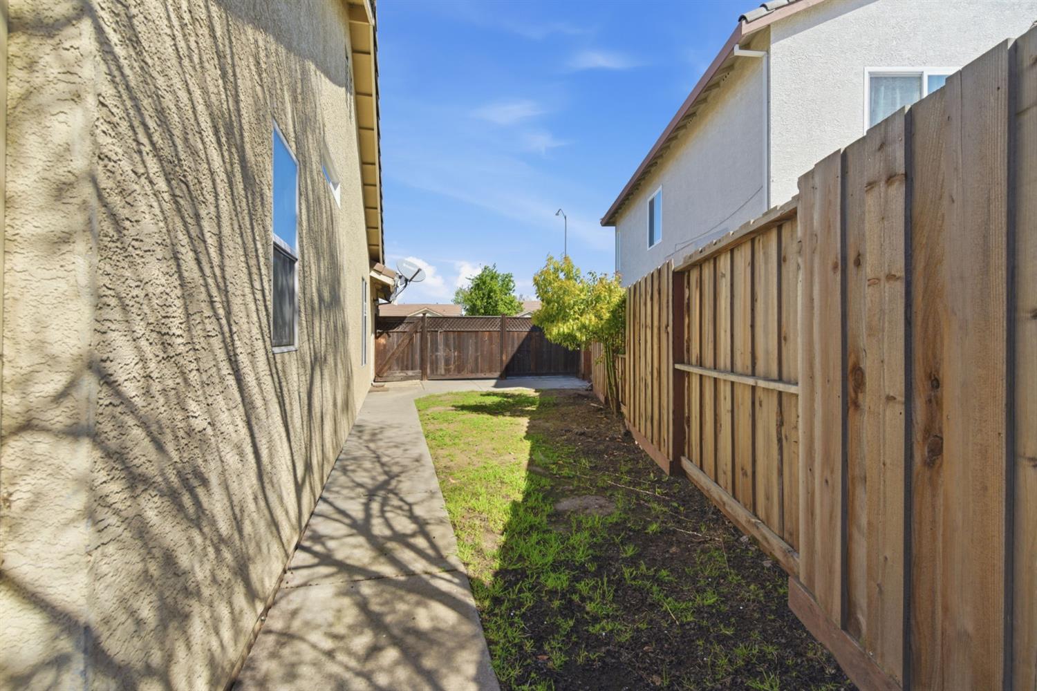 3920 Mt Ritter Court Stockton, CA 95212 - Photo 36 of 38