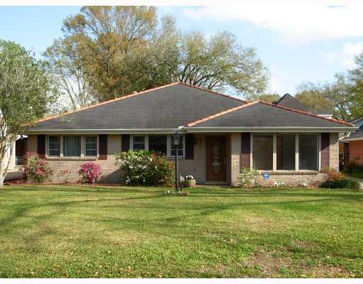 905 Moss Lane River Ridge, LA 70123 - Photo 1 of 12 Gallery Image 1