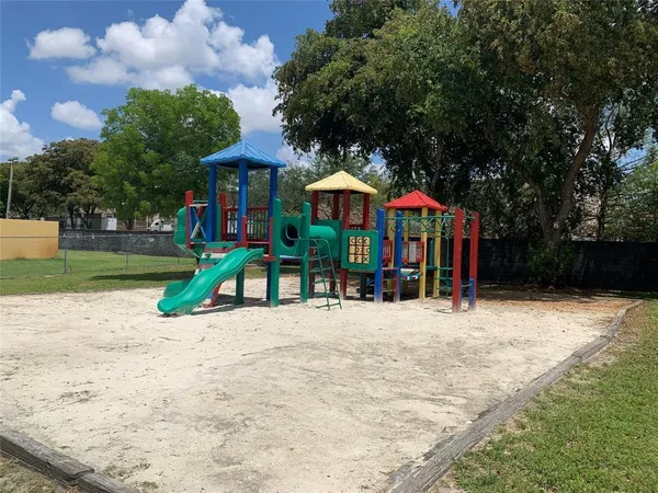 $1,700 | 8104 Southwest 21st Court, Unit 8104, Miramar, FL 33025