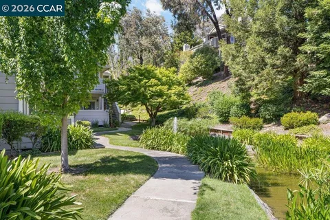 $685,000 | 204 Norris Canyon Place, Unit D, San Ramon, CA 94582