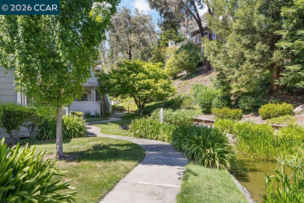 204 Norris Canyon Place, Unit D San Ramon, CA 94582 - Photo 34 of 40