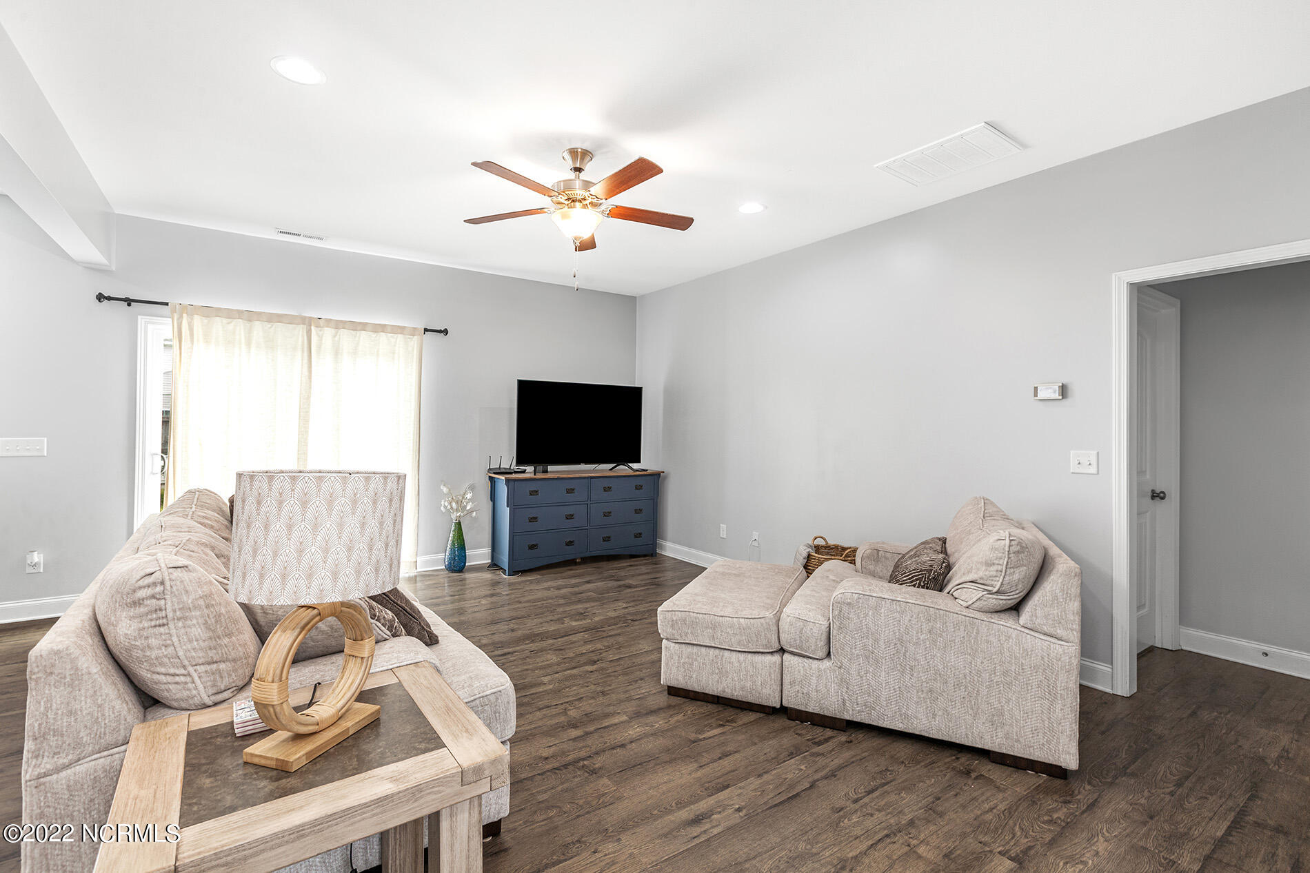 339 Tralee Road Wilmington, NC 28412 - Photo 13 of 43 Tralee-339-7LR-Shane_3618-CR2