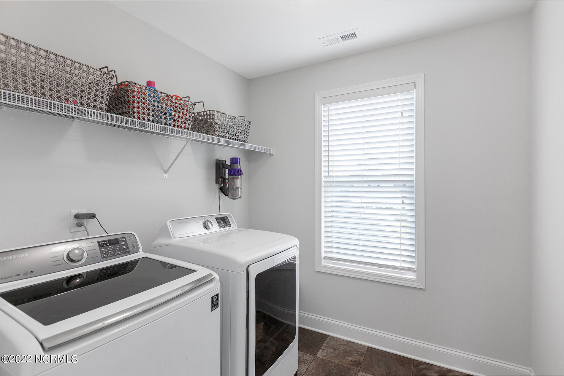 339 Tralee Road Wilmington, NC 28412 - Photo 36 of 43 Tralee-339-19Lndry-Shane_7588-CR2