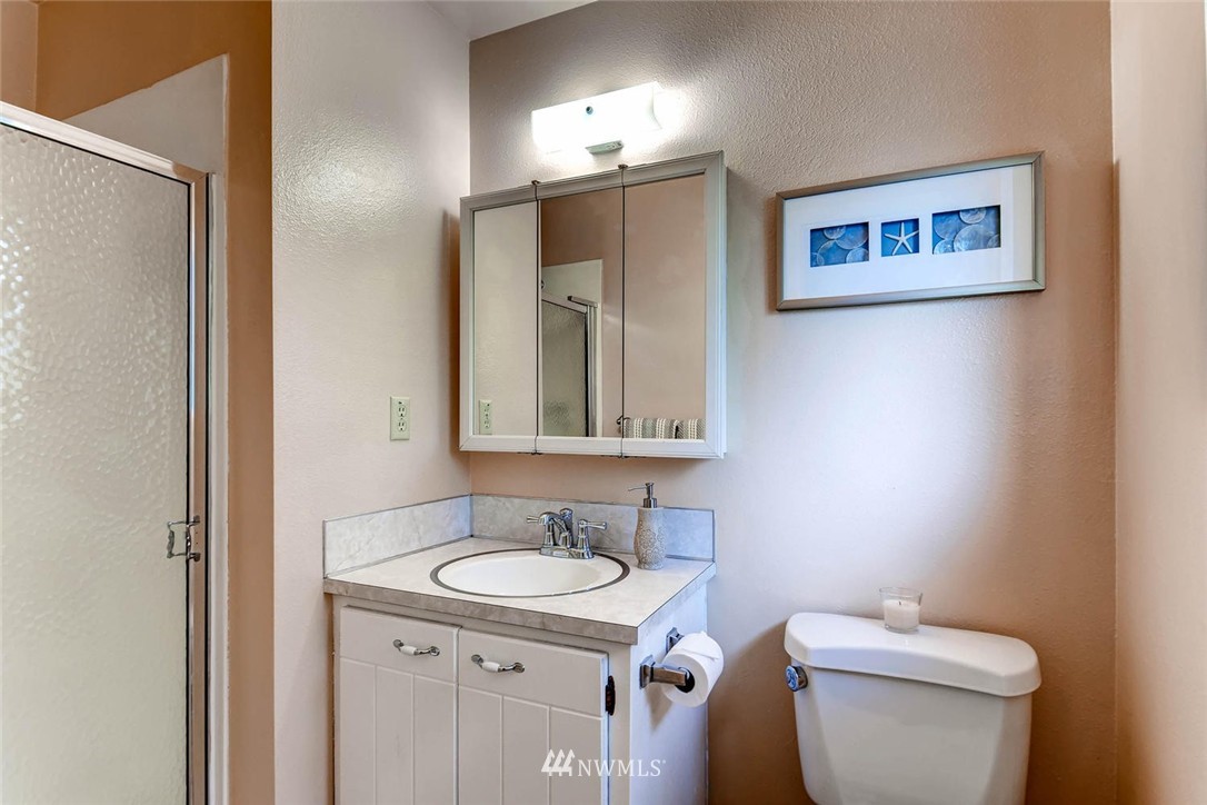 624 219th Place Southwest Bothell, WA 98021 - Photo 14 of 25