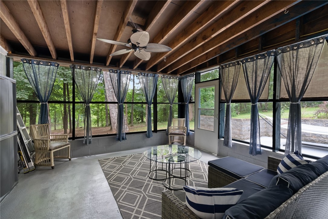 434 Knox Cove Road Westminster, SC 29693 - Photo 1 of 28 Gallery Image 1