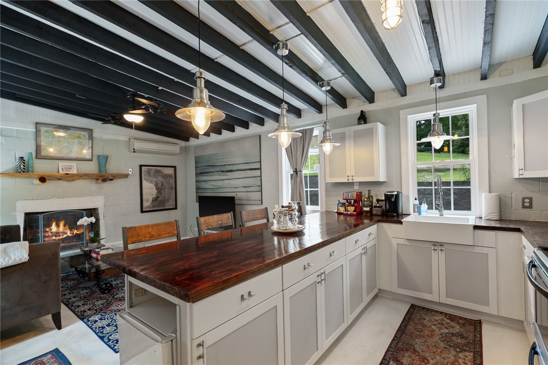 434 Knox Cove Road Westminster, SC 29693 - Photo 3 of 28 Gallery Image 3
