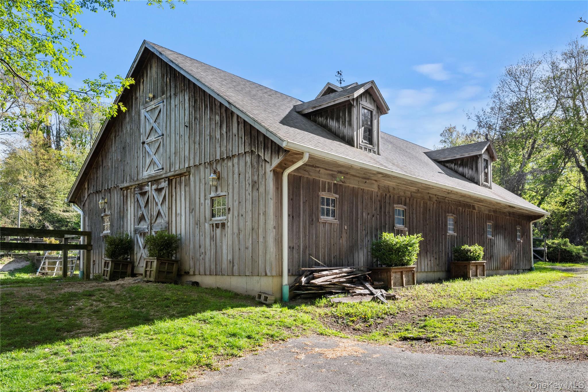 540 Chicken Valley Road Locust Valley, NY 11560 - Photo 21 of 23