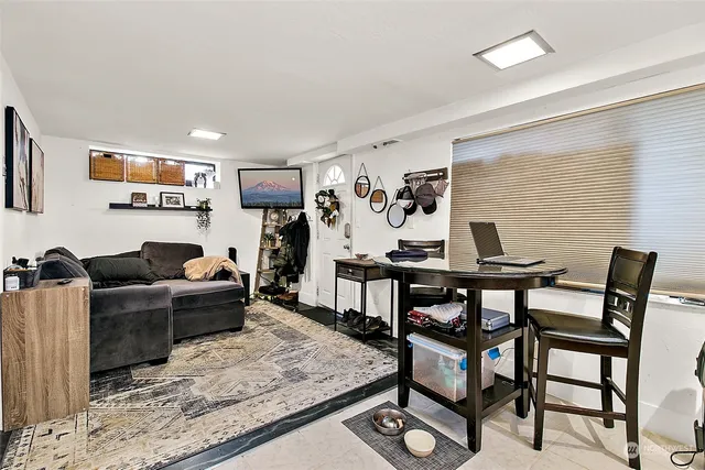 $1,150,000 | 2416 Northeast 16th Street, Renton, WA 98056