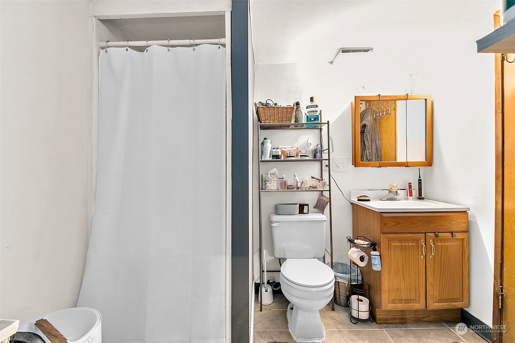 2416 Northeast 16th Street Renton, WA 98056 - Photo 20 of 40