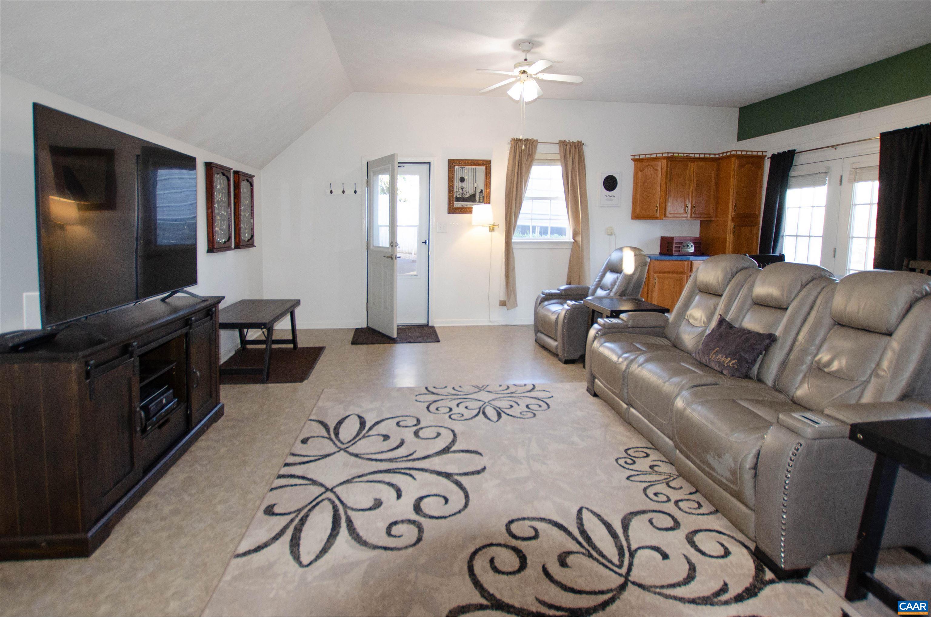 96 Old White Bridge Road Waynesboro, VA 22980 - Photo 13 of 47 Gallery Image 13