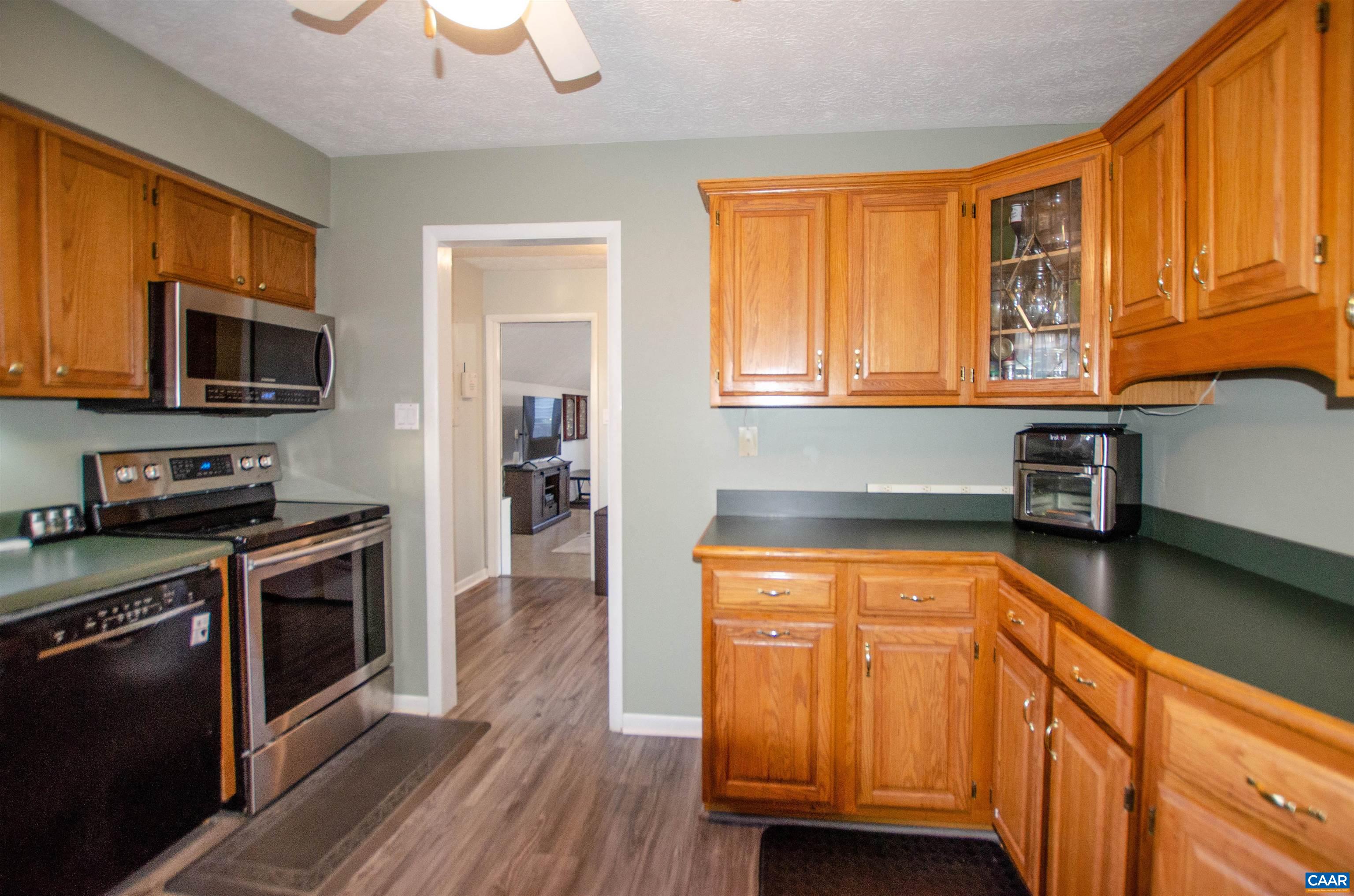 96 Old White Bridge Road Waynesboro, VA 22980 - Photo 18 of 47 Gallery Image 18
