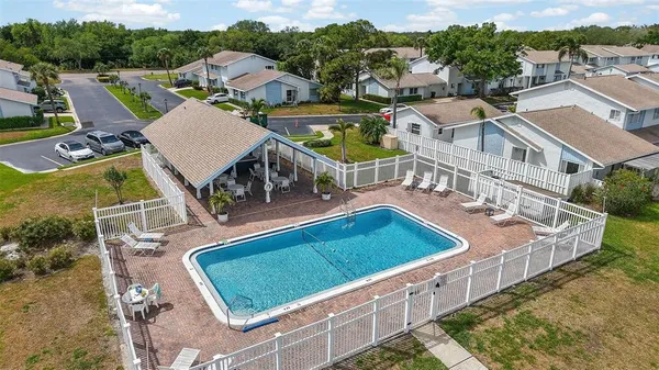 $3,200 | 6660 Cape Hatteras Way Northeast, Unit 1, St. Petersburg, FL 33702