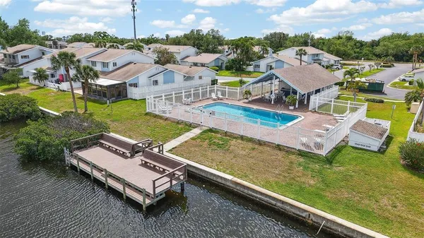 $3,200 | 6660 Cape Hatteras Way Northeast, Unit 1, St. Petersburg, FL 33702