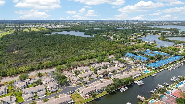 $3,200 | 6660 Cape Hatteras Way Northeast, Unit 1, St. Petersburg, FL 33702