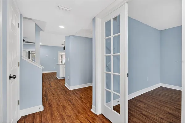 $3,200 | 6660 Cape Hatteras Way Northeast, Unit 1, St. Petersburg, FL 33702