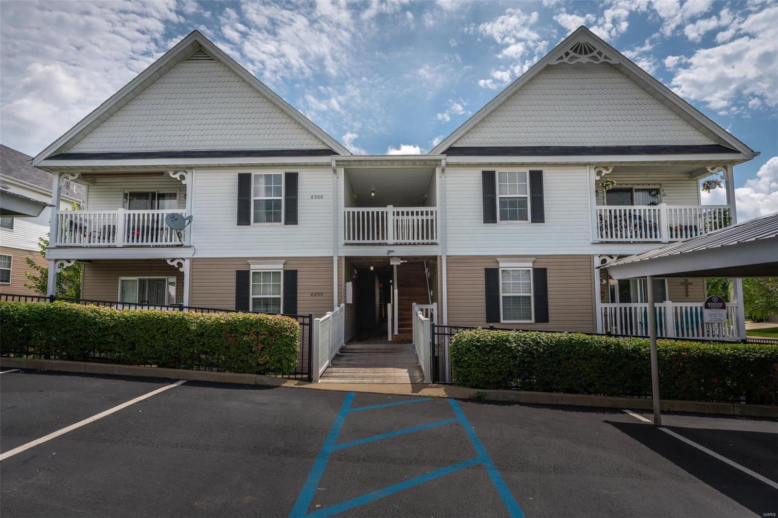 6203 Spring River Drive O'Fallon, MO 63368 - Photo 2 of 12