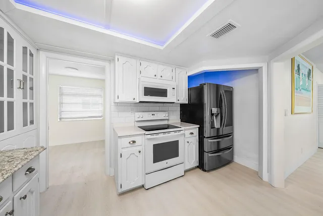 $774,900 | 262 Northeast 24th Court, Boca Raton, FL 33431