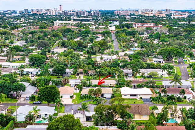 $774,900 | 262 Northeast 24th Court, Boca Raton, FL 33431