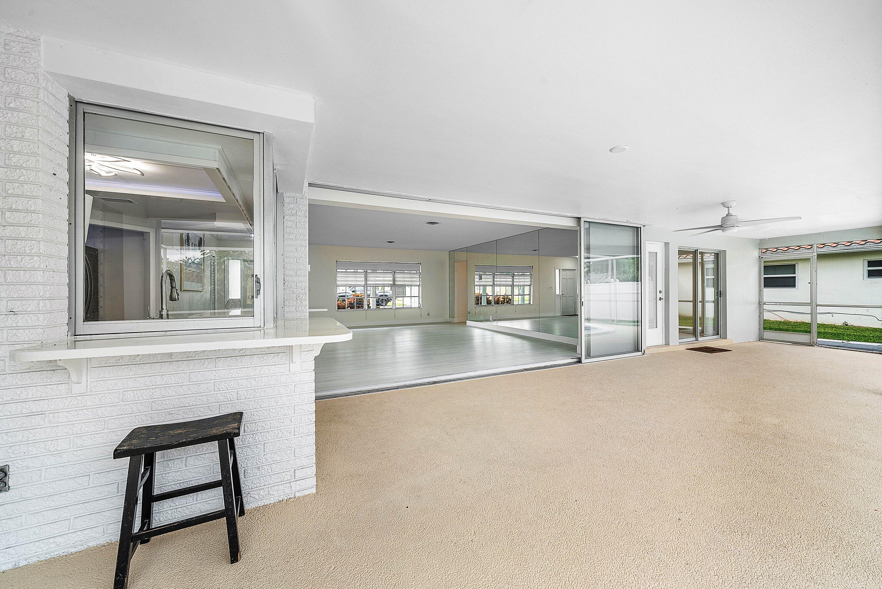 262 Northeast 24th Court Boca Raton, FL 33431 - Photo 25 of 51 262 NE 24th Court (33)