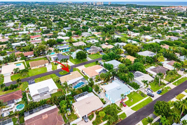 $774,900 | 262 Northeast 24th Court, Boca Raton, FL 33431