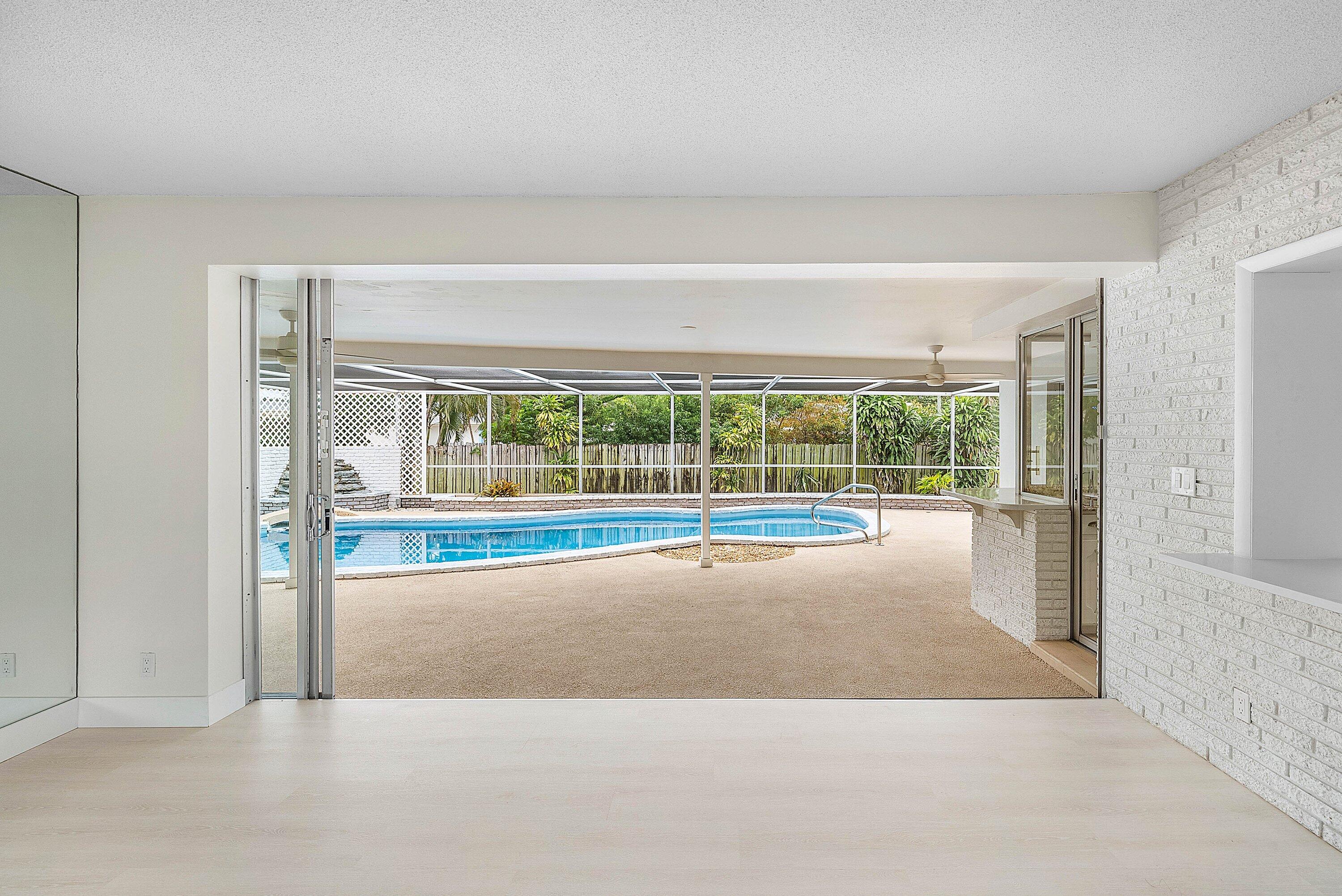 262 Northeast 24th Court Boca Raton, FL 33431 - Photo 7 of 51 262 NE 24th Court (26)