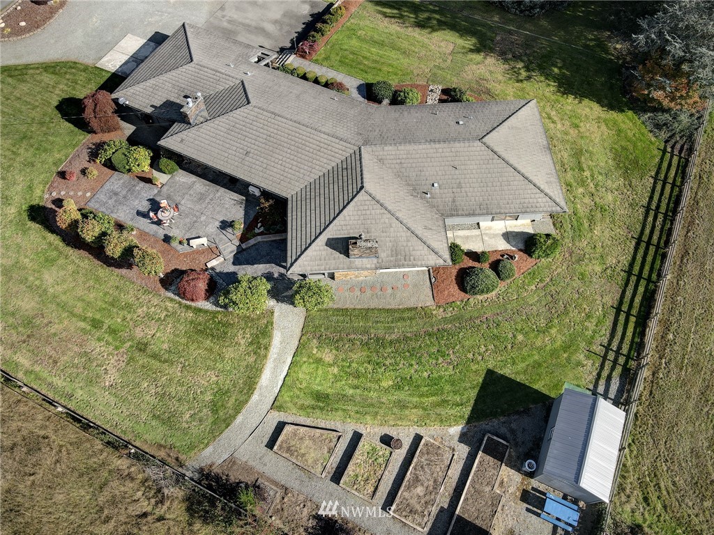 19415 Southeast 141st Street Renton, WA 98059 - Photo 4 of 39 an aerial view of a house having yard
