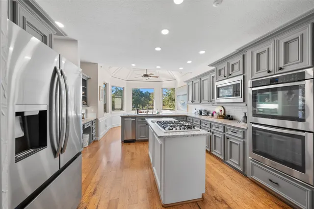 $597,500 | 8314 Atascocita Lake Way, Humble, TX 77346