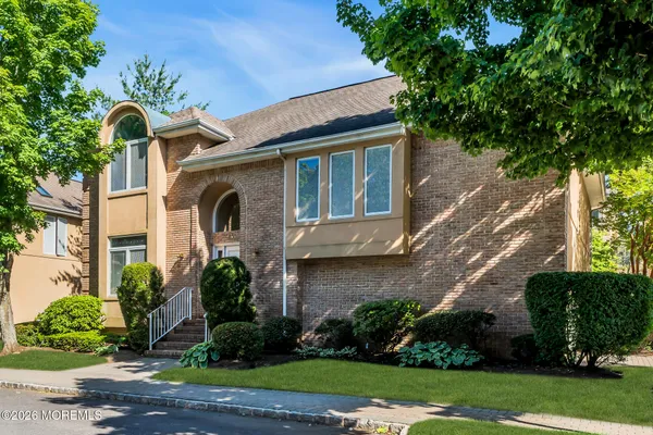 $970,000 | 166 La Quinta Court, Holmdel, NJ 07733
