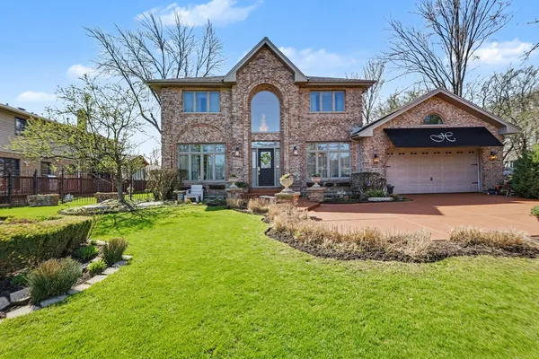 $1,399,999 | 2975 Glenview Road, Glenview, IL 60025