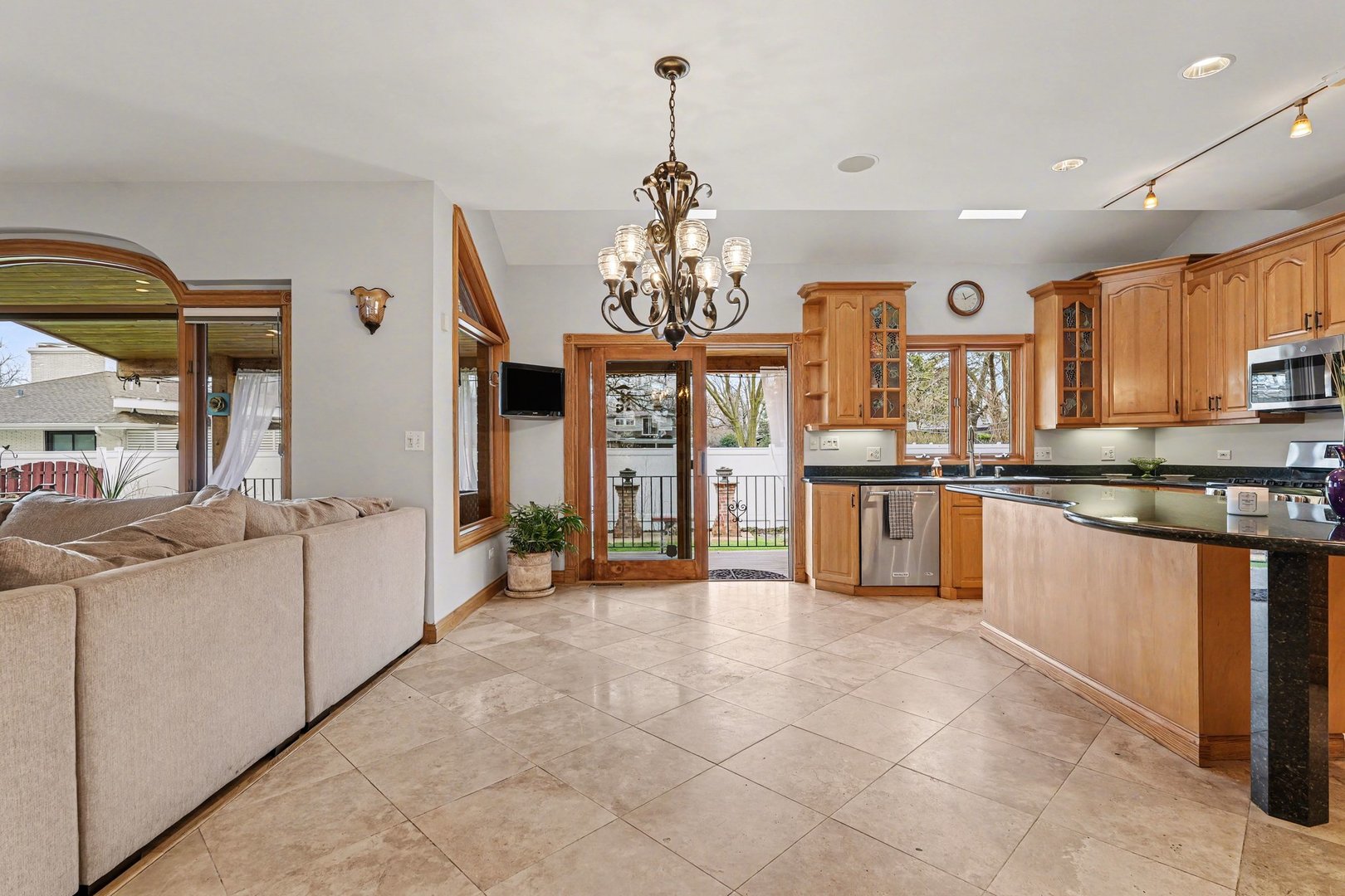 2975 Glenview Road Glenview, IL 60025 - Photo 11 of 60