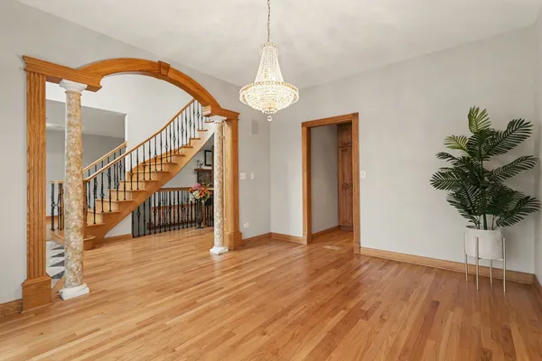 $1,399,999 | 2975 Glenview Road, Glenview, IL 60025