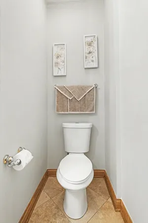 $1,399,999 | 2975 Glenview Road, Glenview, IL 60025