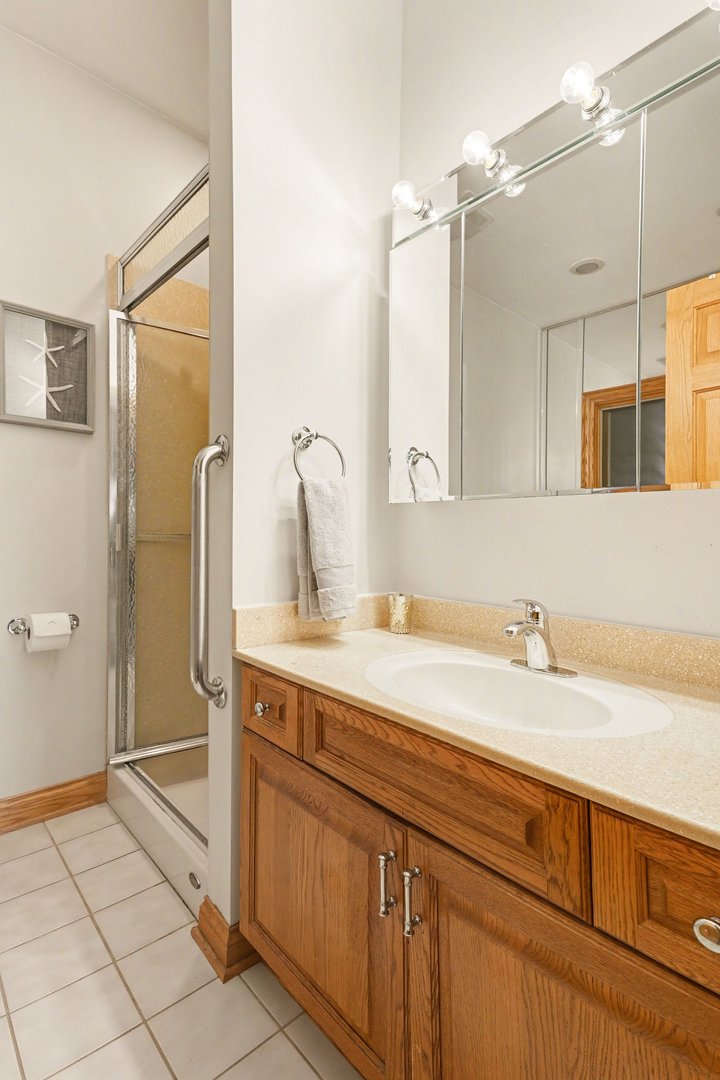 2975 Glenview Road Glenview, IL 60025 - Photo 29 of 60