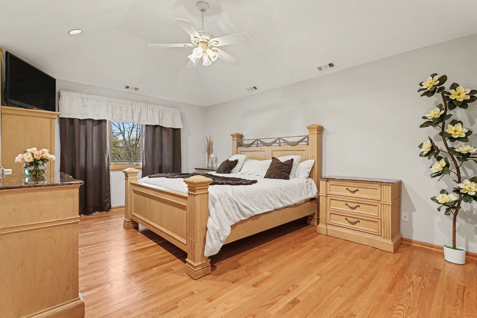 2975 Glenview Road Glenview, IL 60025 - Photo 30 of 60