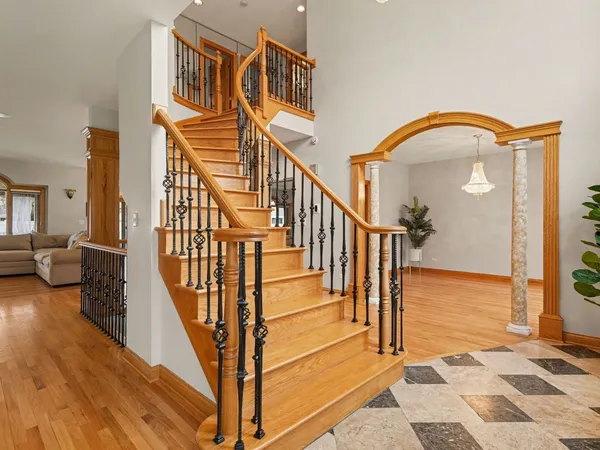 $1,399,999 | 2975 Glenview Road, Glenview, IL 60025