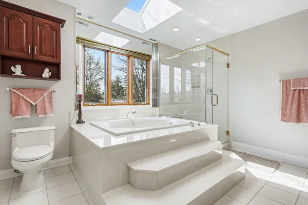 $1,399,999 | 2975 Glenview Road, Glenview, IL 60025