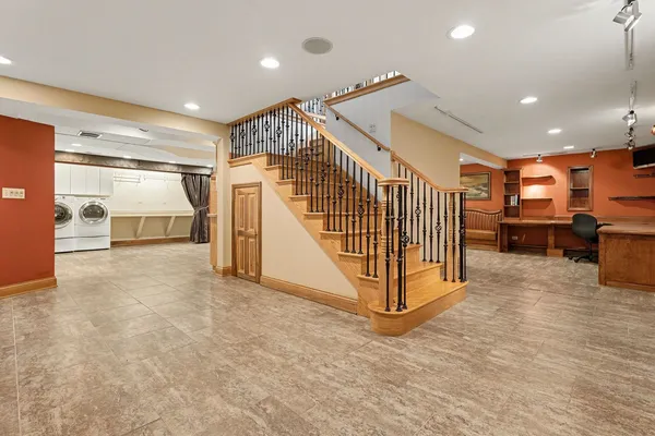 $1,399,999 | 2975 Glenview Road, Glenview, IL 60025