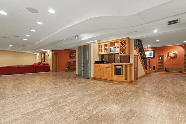 $1,399,999 | 2975 Glenview Road, Glenview, IL 60025