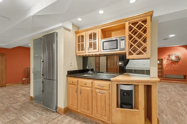 $1,399,999 | 2975 Glenview Road, Glenview, IL 60025